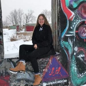 Meet your Posher, Clémence